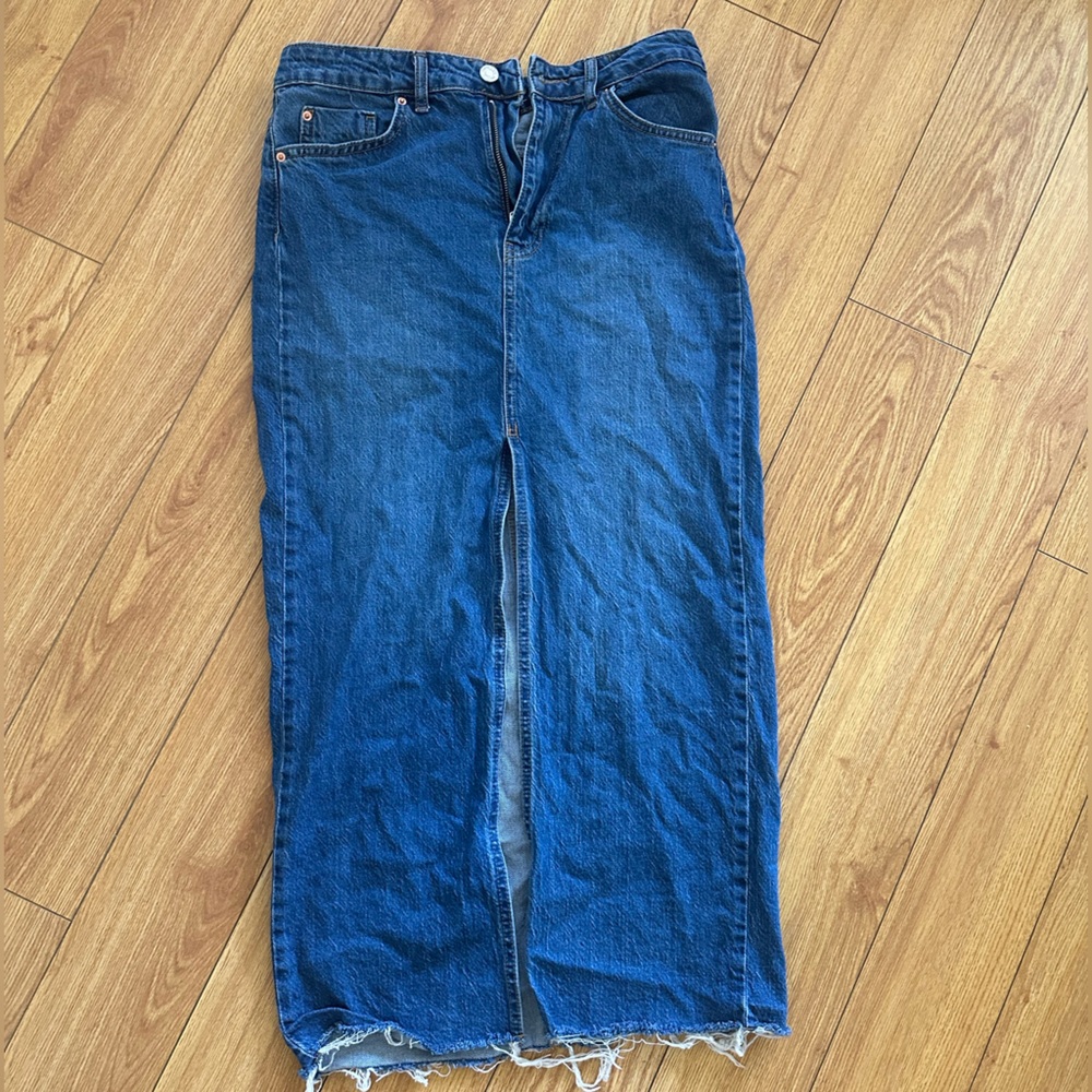 Stradivarius Open Slit Denim Skirt